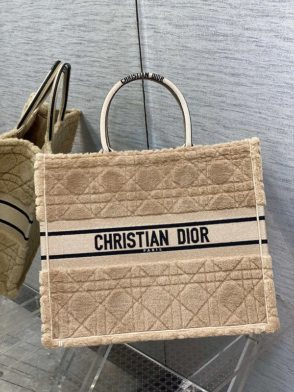 WF - Dior Bags - 696